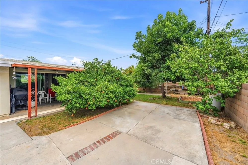 13748 Temple La Puente, CA 91746