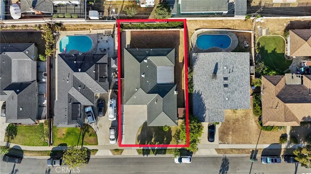 19102 Enslow Carson, CA 90746