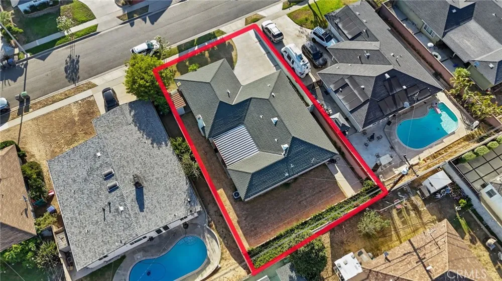 19102 Enslow Carson, CA 90746