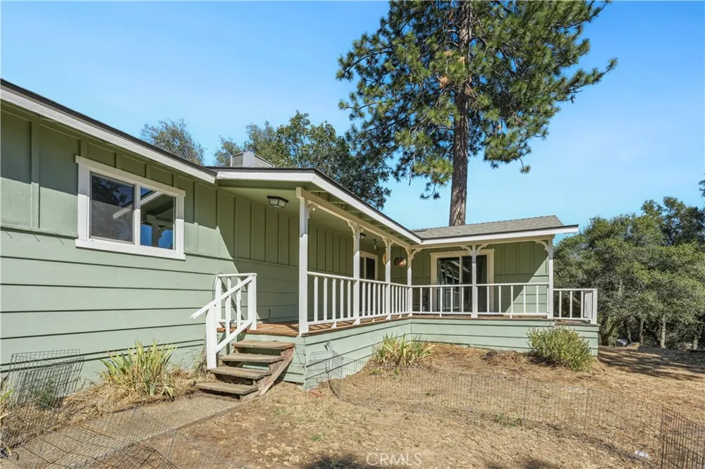 38696 Sierra Lakes Dr. Oakhurst, CA 93644