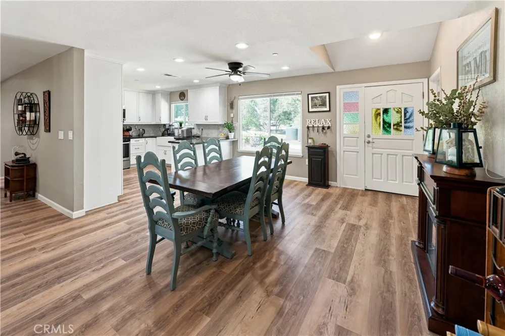 38696 Sierra Lakes Dr. Oakhurst, CA 93644