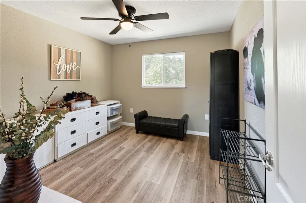38696 Sierra Lakes Dr. Oakhurst, CA 93644