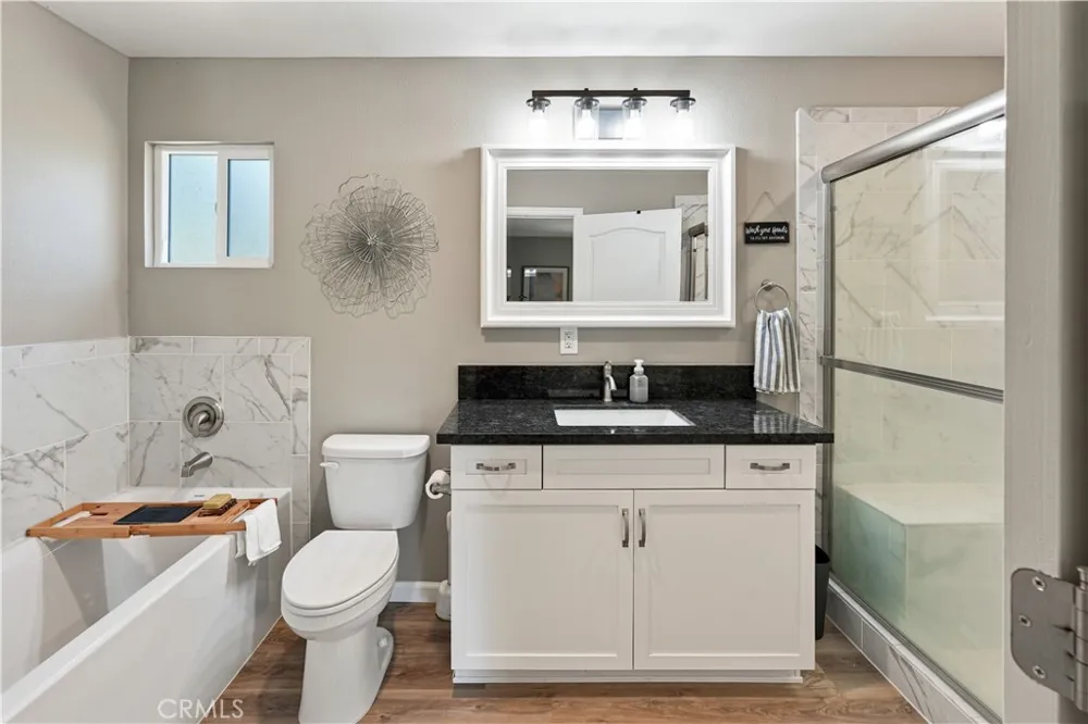 38696 Sierra Lakes Dr. Oakhurst, CA 93644