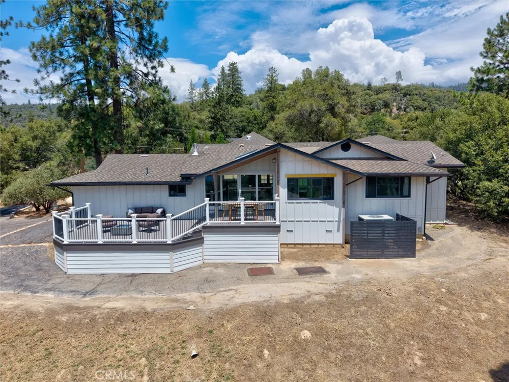 51291 Buckskin Lane Oakhurst, CA 93644