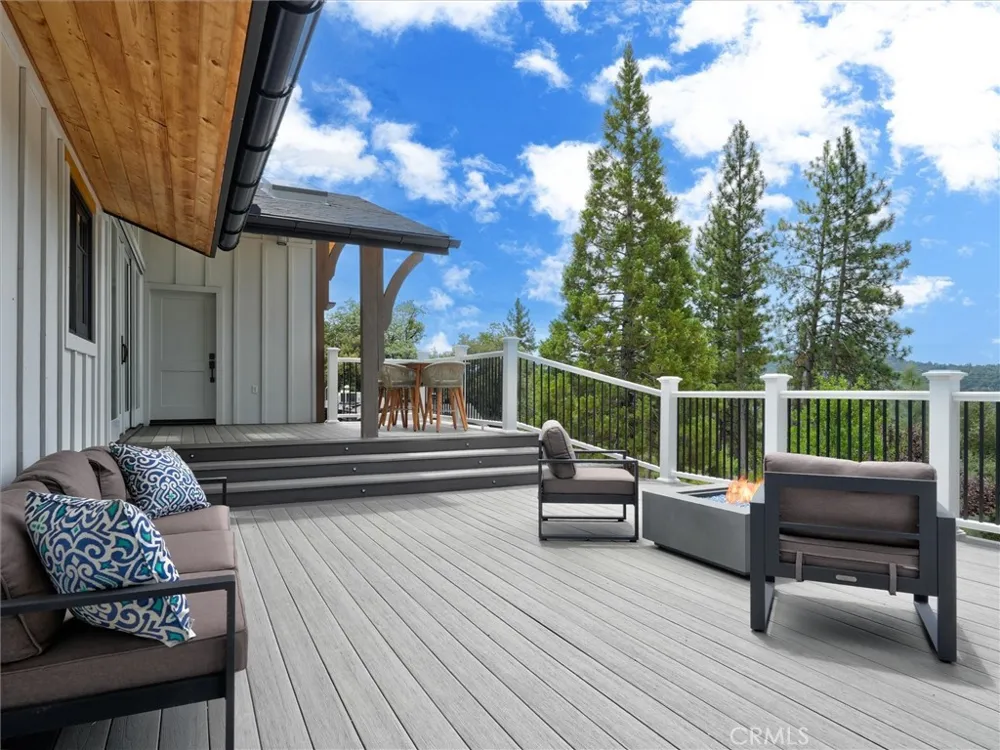 51291 Buckskin Lane Oakhurst, CA 93644