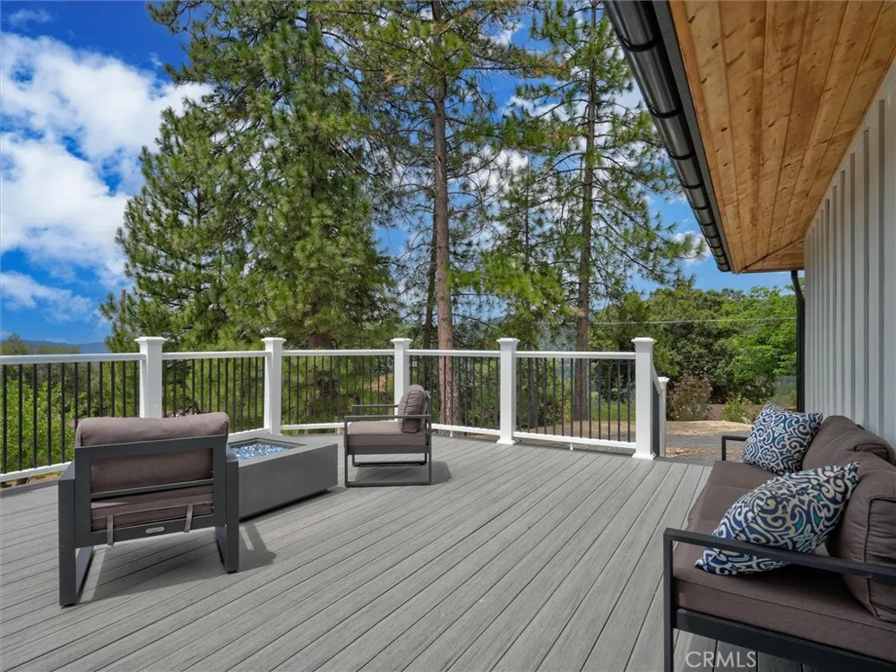 51291 Buckskin Lane Oakhurst, CA 93644
