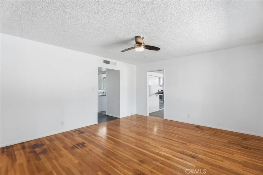 641 E Scott Fresno, CA 93710