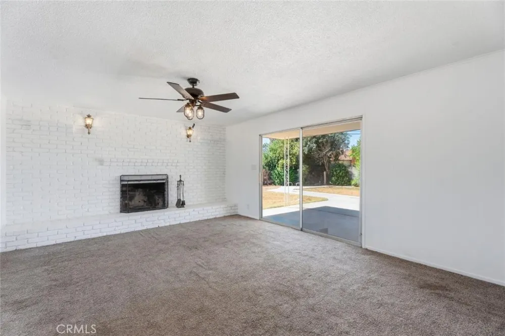 641 E Scott Fresno, CA 93710