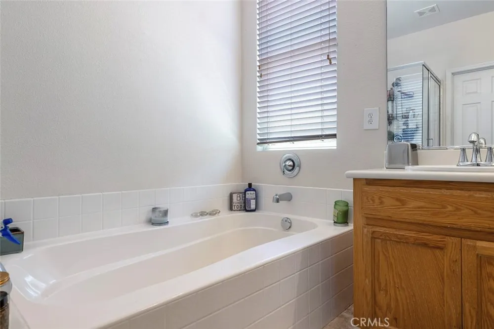 893 Chianti Coalinga, CA 93210