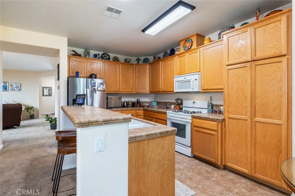 893 Chianti Coalinga, CA 93210