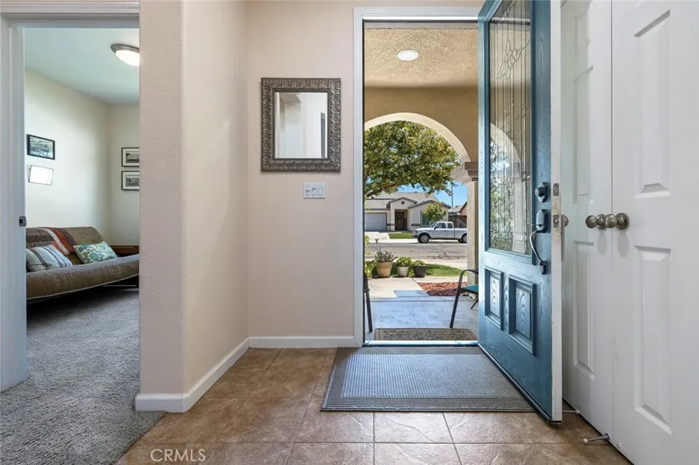 893 Chianti Coalinga, CA 93210