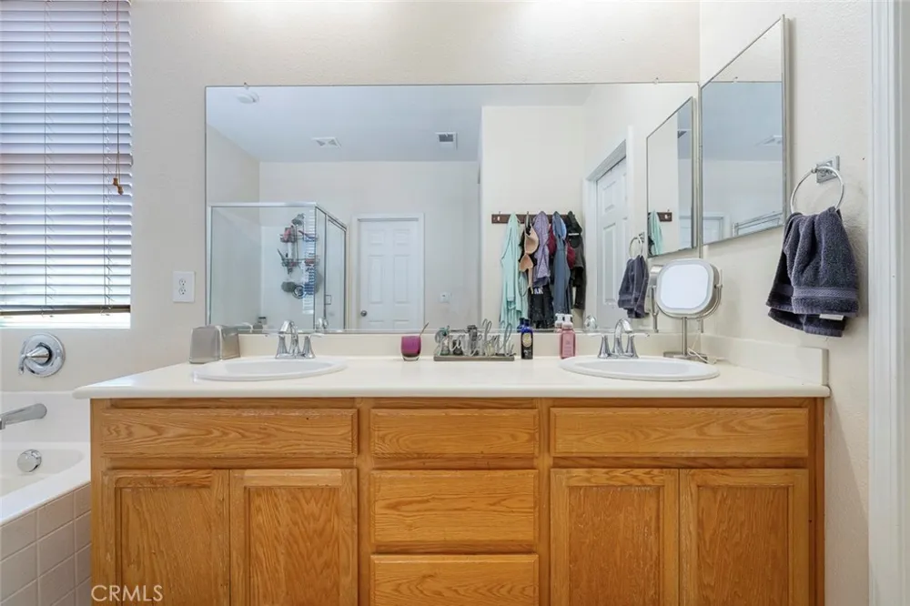893 Chianti Coalinga, CA 93210