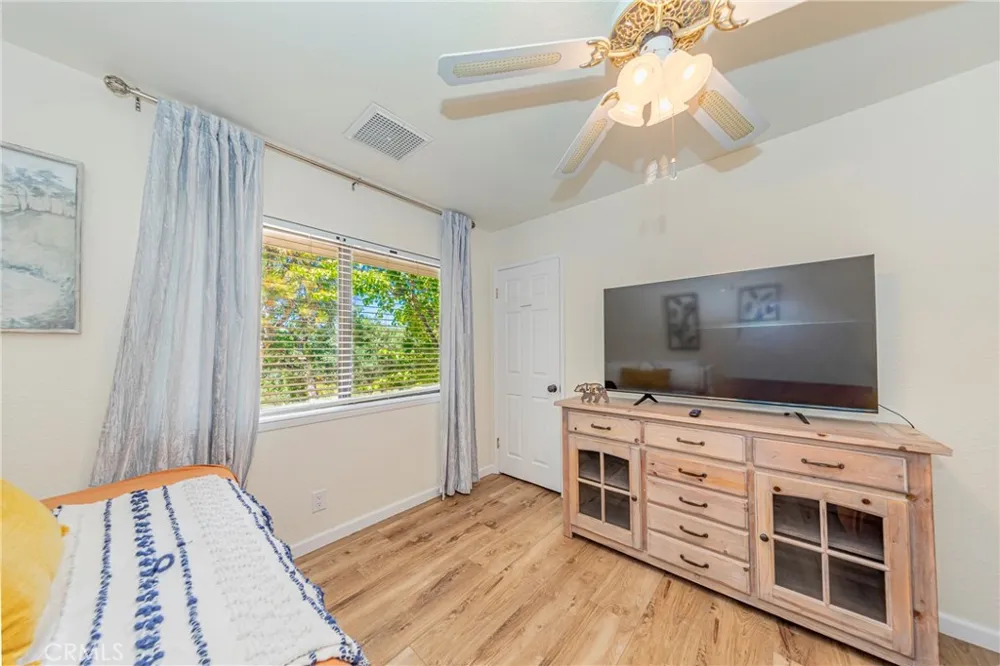 42395 Maples Lane Oakhurst, CA 93644