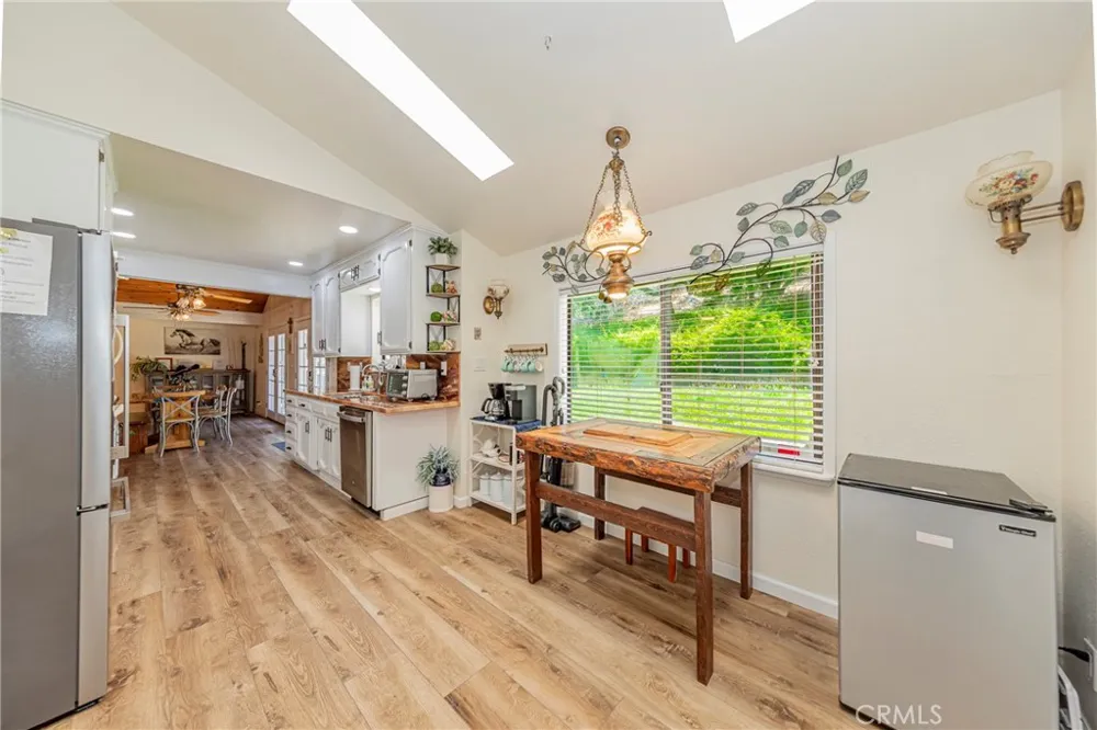 42395 Maples Lane Oakhurst, CA 93644