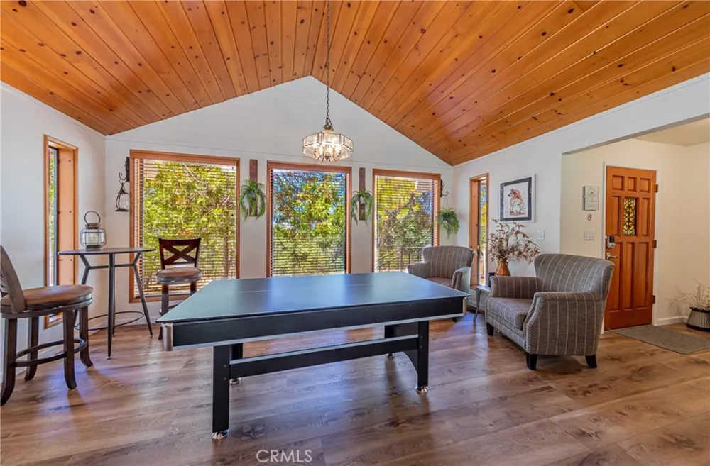 42395 Maples Lane Oakhurst, CA 93644