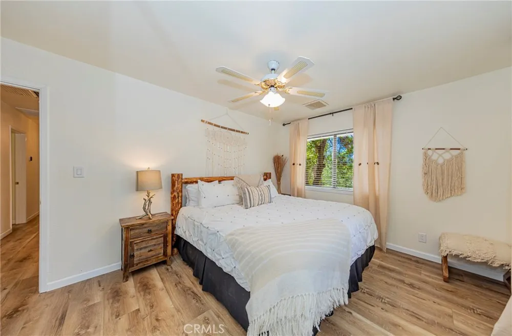 42395 Maples Lane Oakhurst, CA 93644