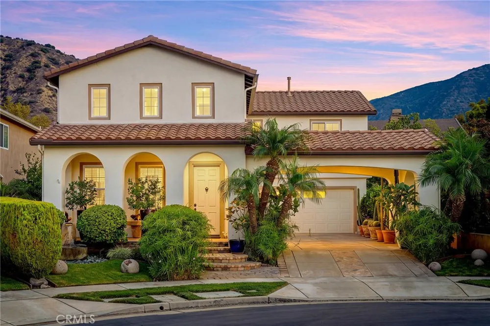 32 Mossdale Court Azusa, CA 91702