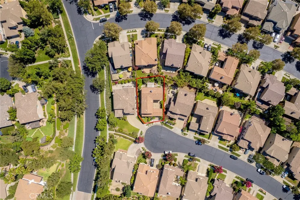 32 Mossdale Court Azusa, CA 91702