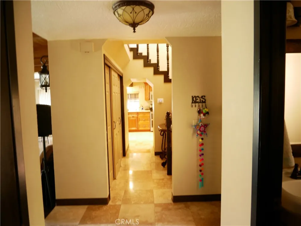 18090 Mariner Drive Victor Valley, CA 92395