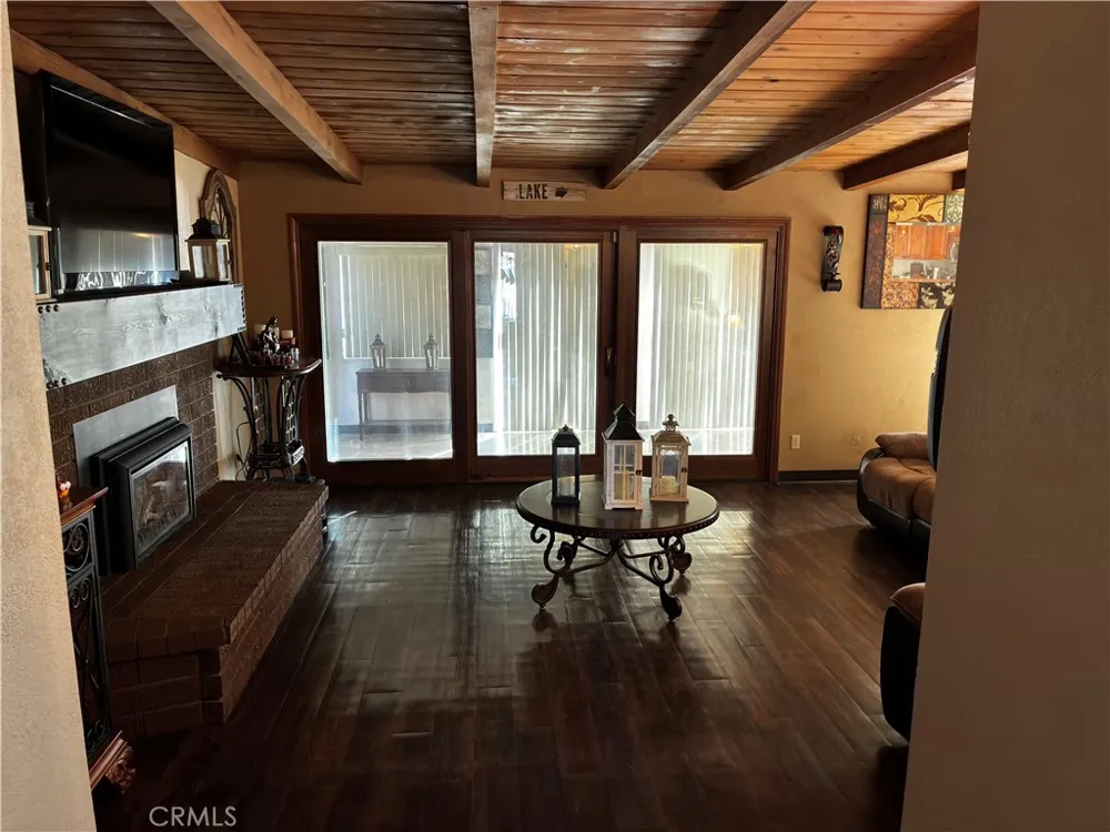 18090 Mariner Drive Victor Valley, CA 92395