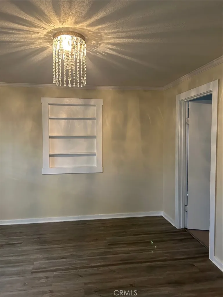 9548 White Rd Phelan, CA 92371