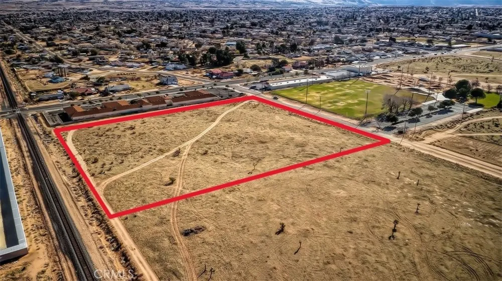 Live Oak Street Hesperia, CA 92345