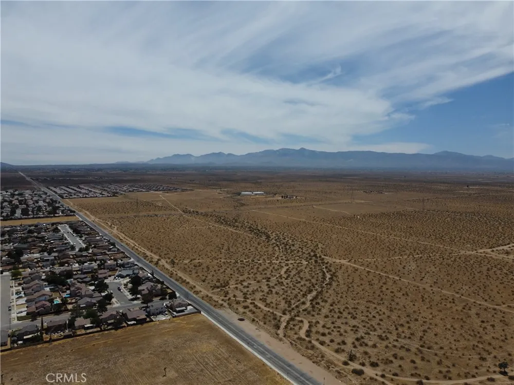 4 Aster Adelanto, CA 92301