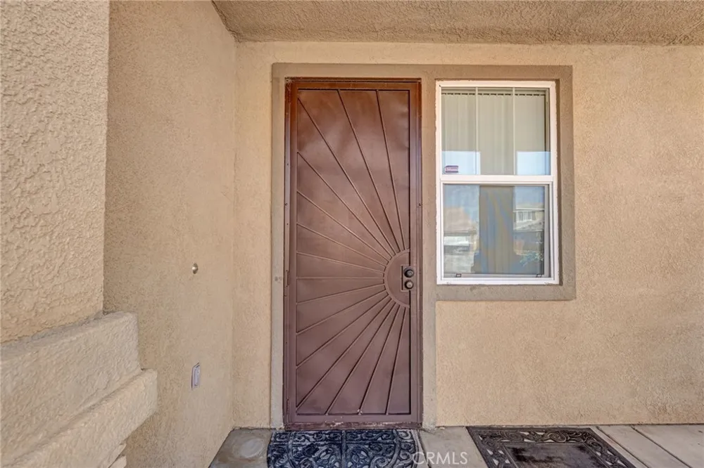 15143 Arcadian Adelanto, CA 92301