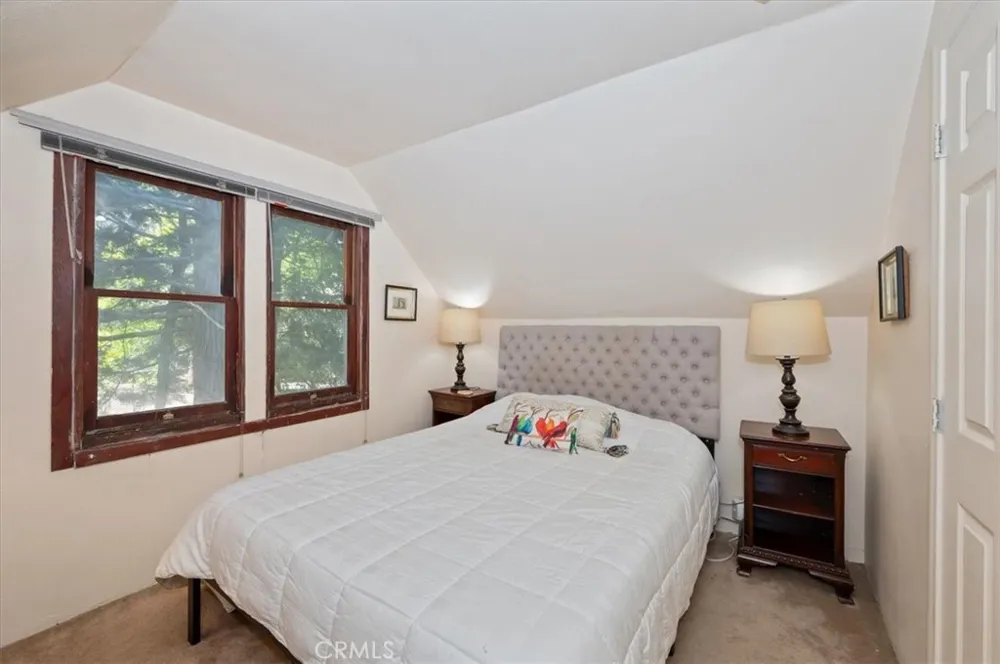 22838 Waters Crestline, CA 92325