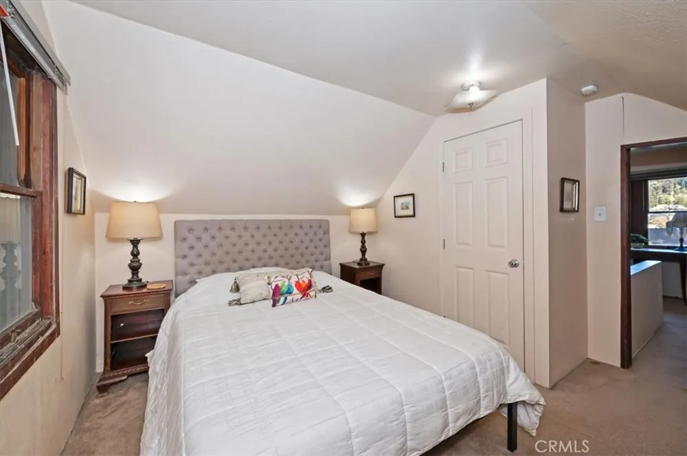 22838 Waters Crestline, CA 92325