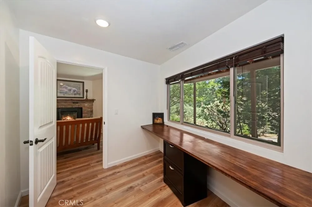 260 El Dorado Drive Lake Arrowhead, CA 92352