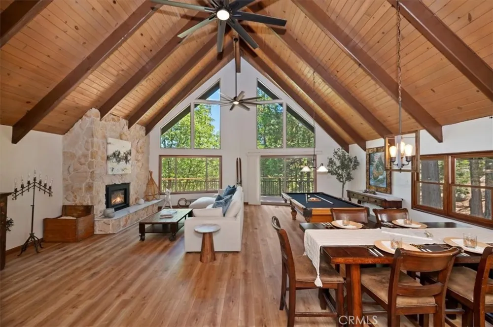 260 El Dorado Drive Lake Arrowhead, CA 92352