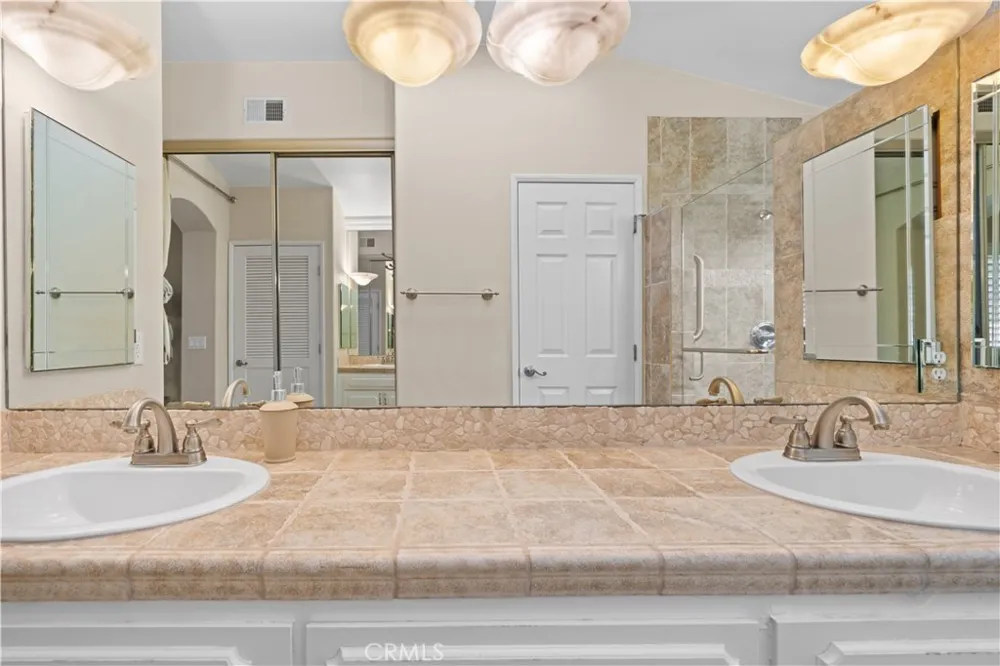 1718 Carrera Drive San Jacinto, CA 92583