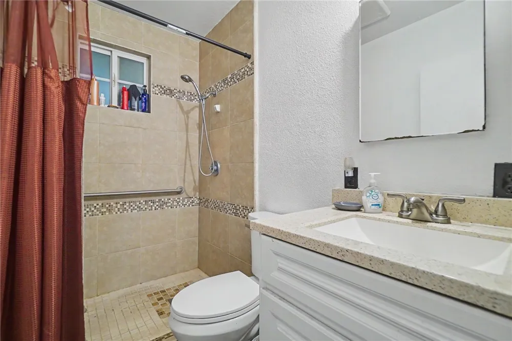 7746 Mckinley Avenue San Bernardino, CA 92410