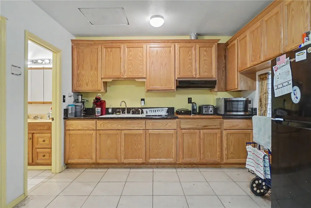 7746 Mckinley Avenue San Bernardino, CA 92410