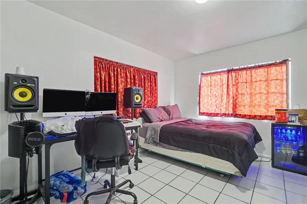 7746 Mckinley Avenue San Bernardino, CA 92410