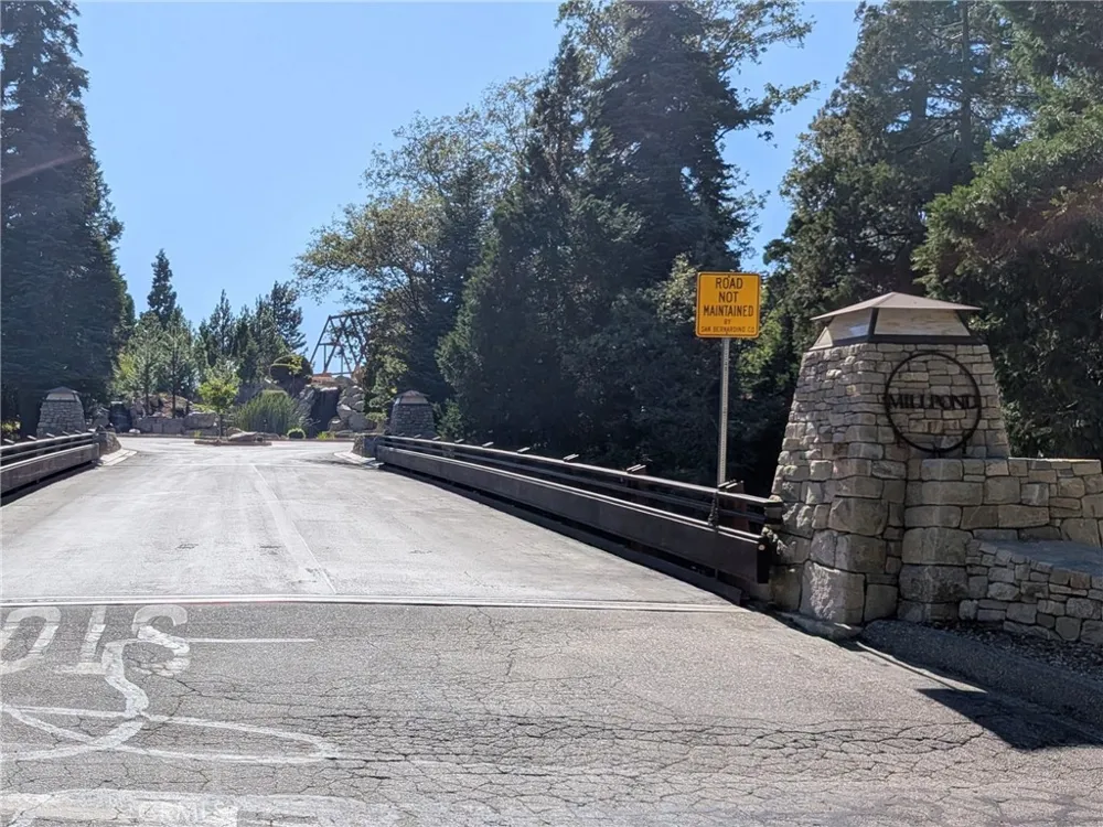 149 Mill Pond Road Lake Arrowhead, CA 92352