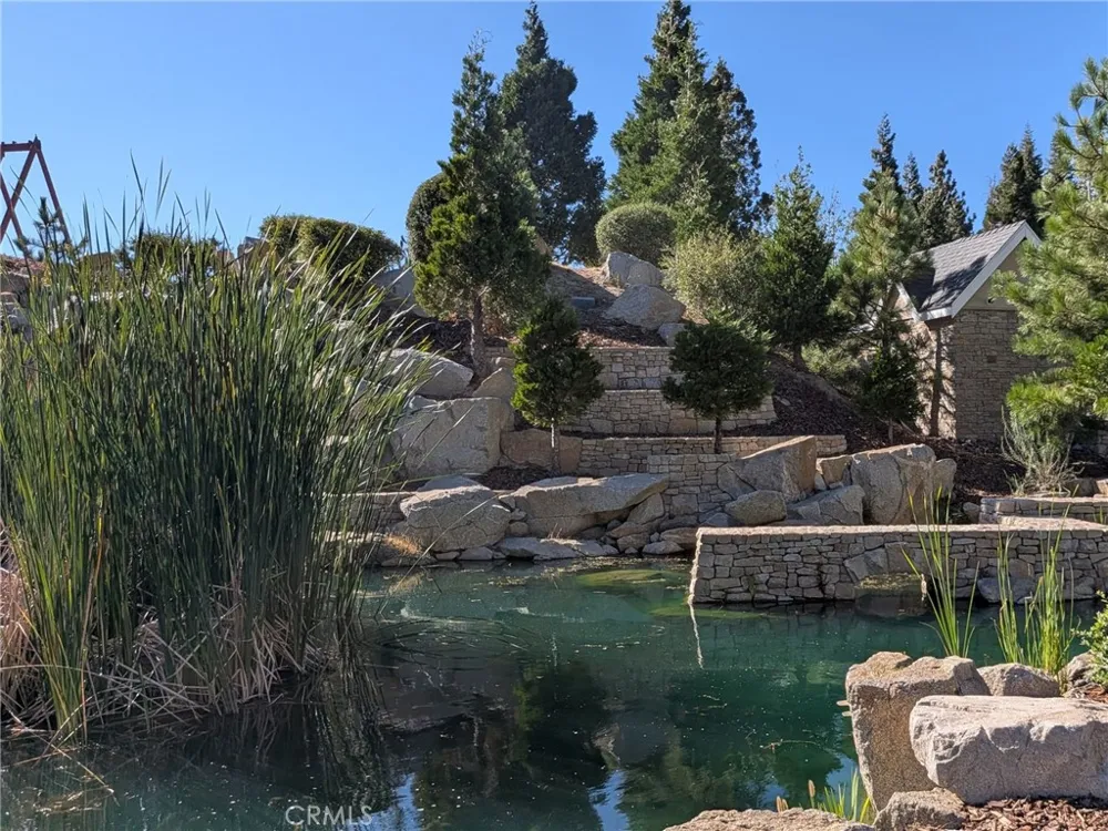 149 Mill Pond Road Lake Arrowhead, CA 92352
