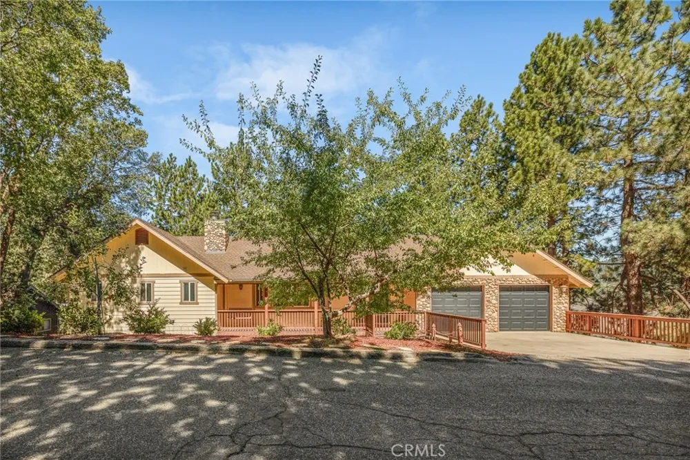 30080 Pixie Running Springs, CA 92382
