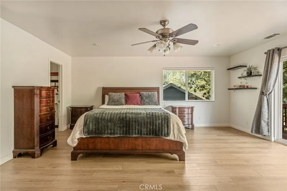 30080 Pixie Running Springs, CA 92382