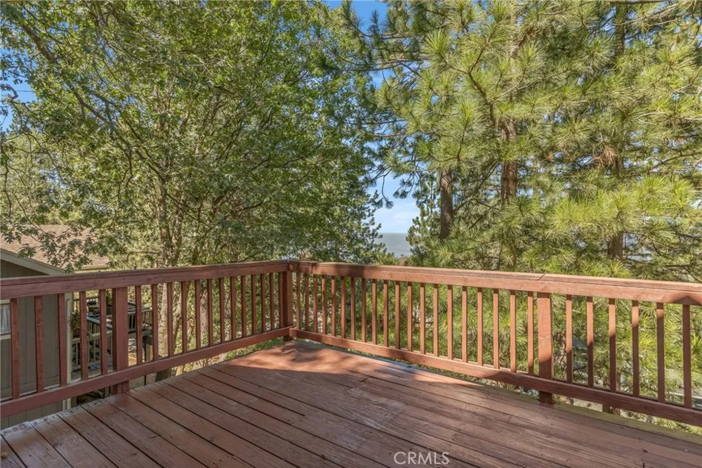 30080 Pixie Running Springs, CA 92382