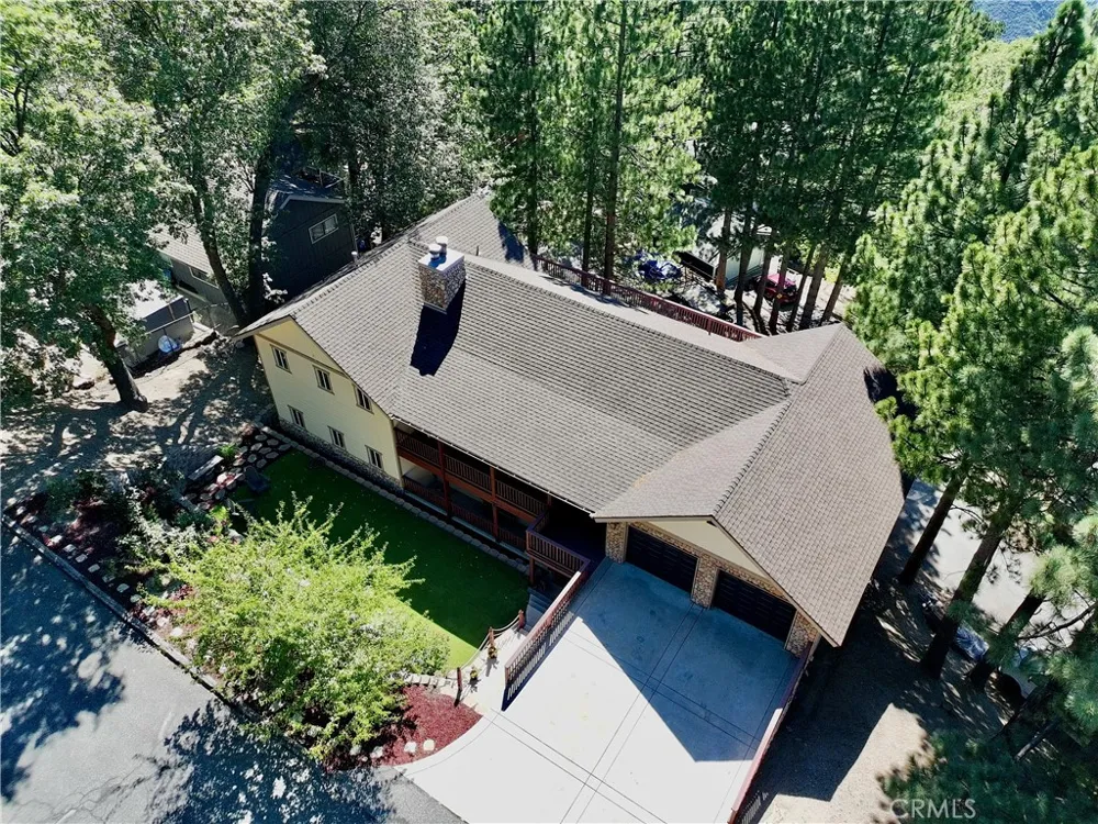 30080 Pixie Running Springs, CA 92382