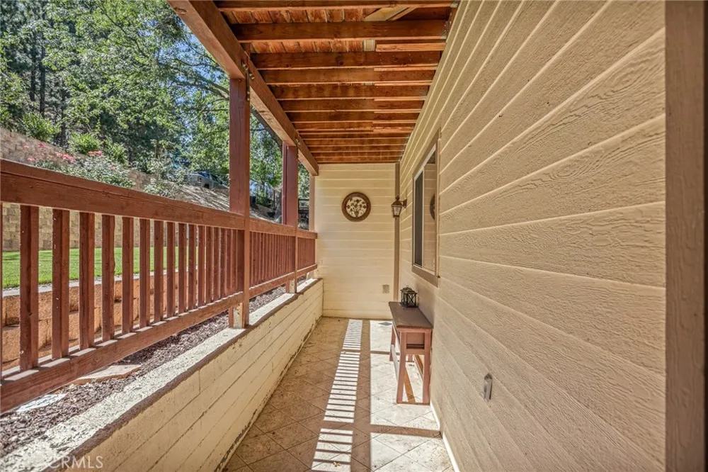 30080 Pixie Running Springs, CA 92382
