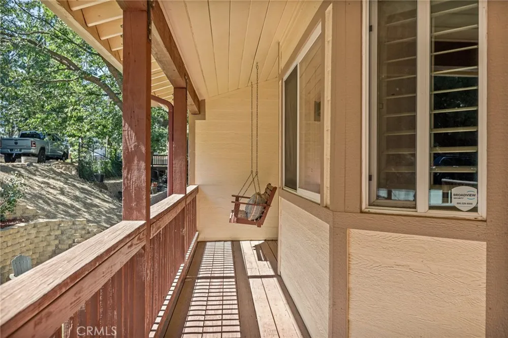 30080 Pixie Running Springs, CA 92382