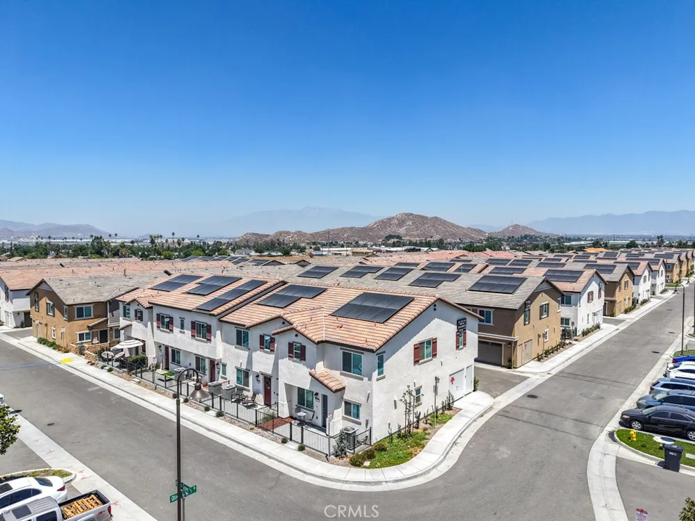 7419 Olive Grove Street Riverside, CA 92507