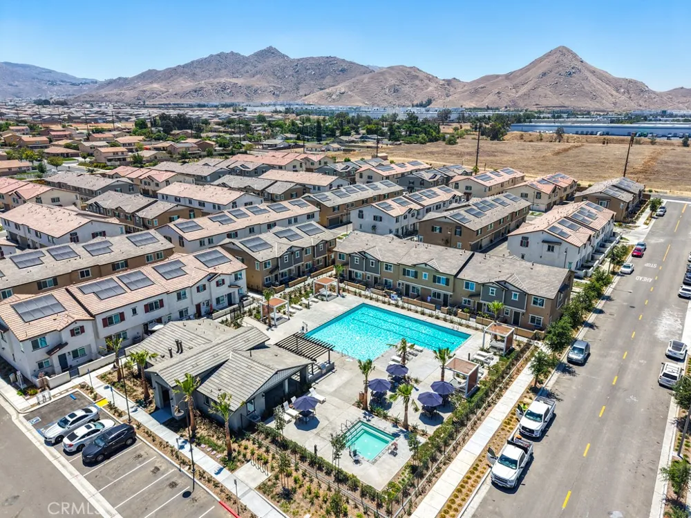 7419 Olive Grove Street Riverside, CA 92507