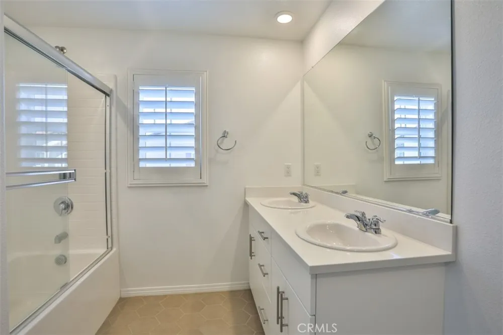 7419 Olive Grove Street Riverside, CA 92507