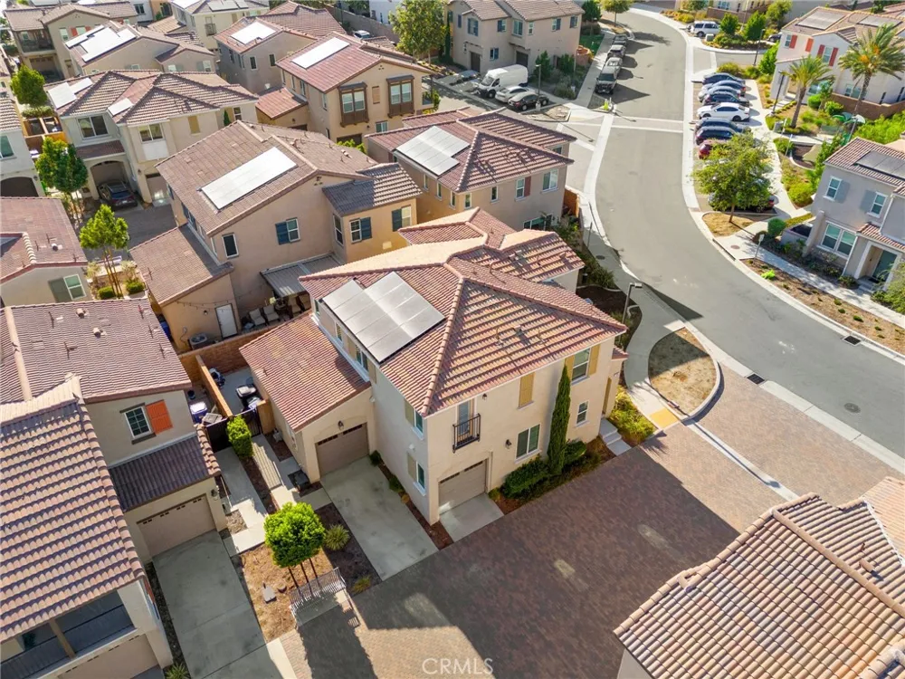 7155 Citrus #134 Fontana, CA 92336