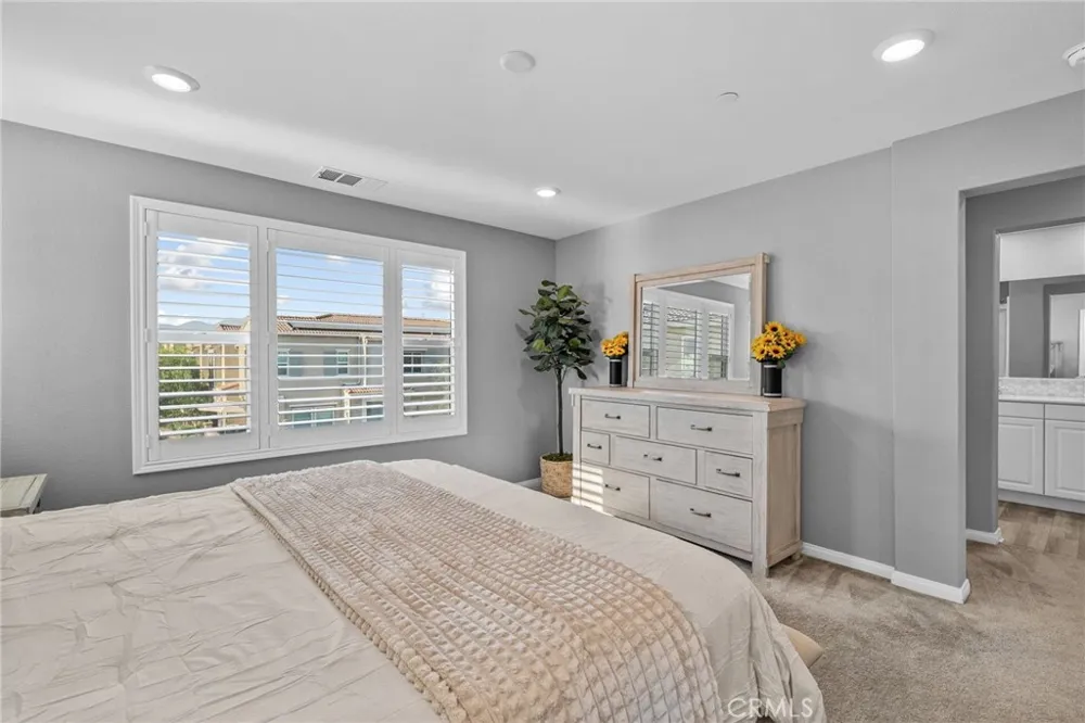 7155 Citrus #134 Fontana, CA 92336
