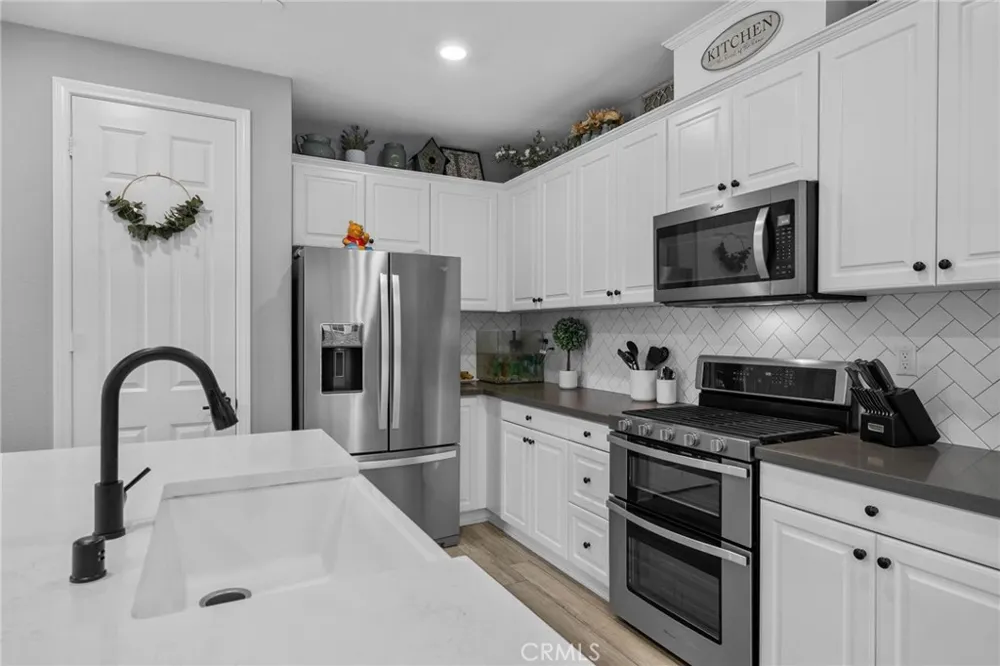 7155 Citrus #134 Fontana, CA 92336